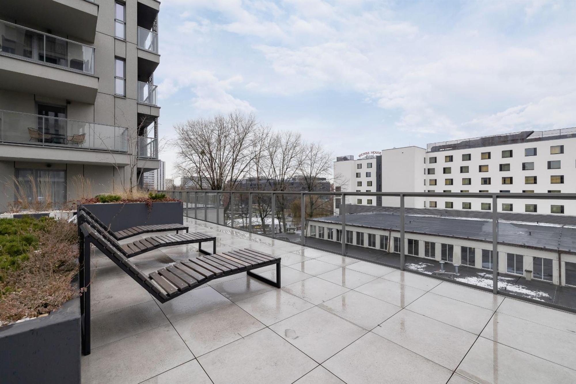 Exclusive Apartment In Katowice With Balcony, Parking, Gym And Sauna By Noclegi Renters Екстер'єр фото